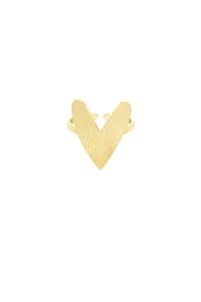 Heartful ring